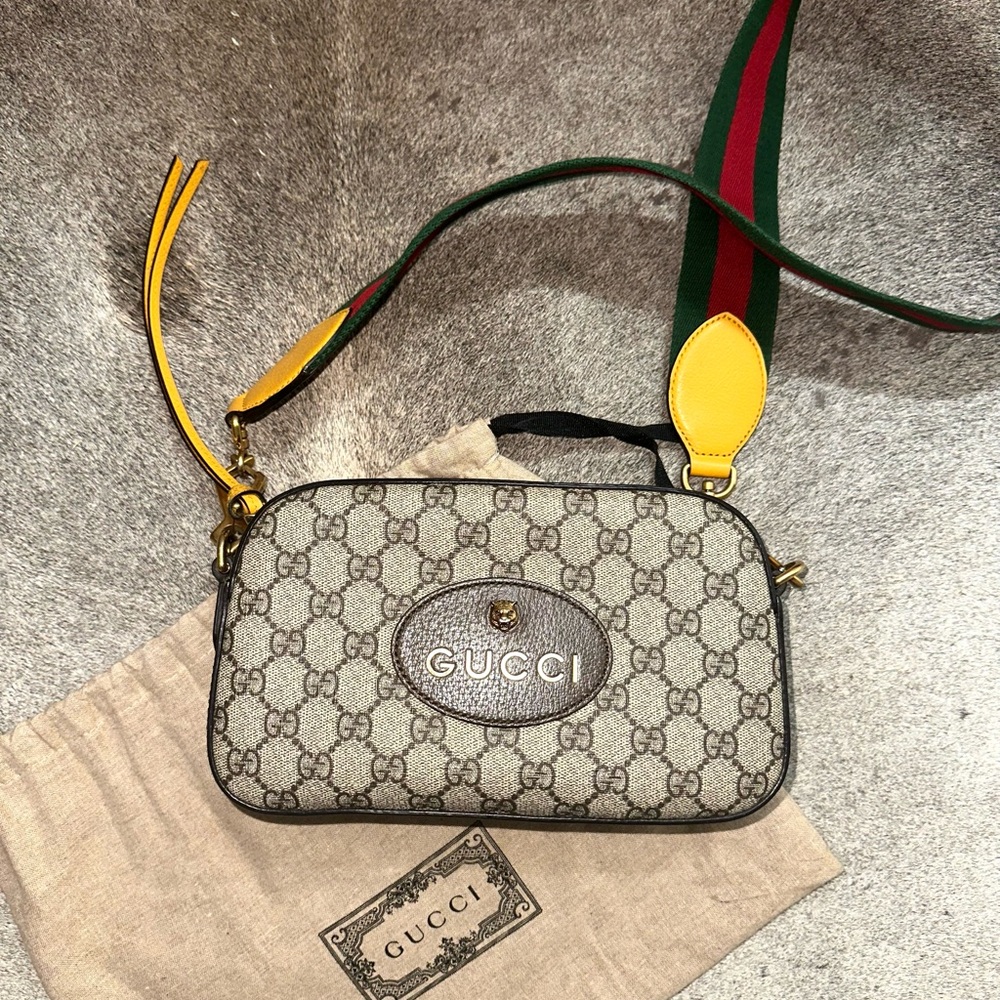 Gucci Original GG Supreme Canvas Neo Vintage Messenger